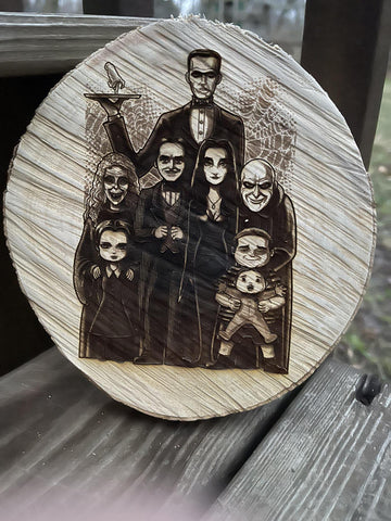 HELLL-Addams Familly Woodcut Round Plaque