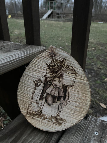 HELLL-Hatbox Ghost Woodcut Round Plaque